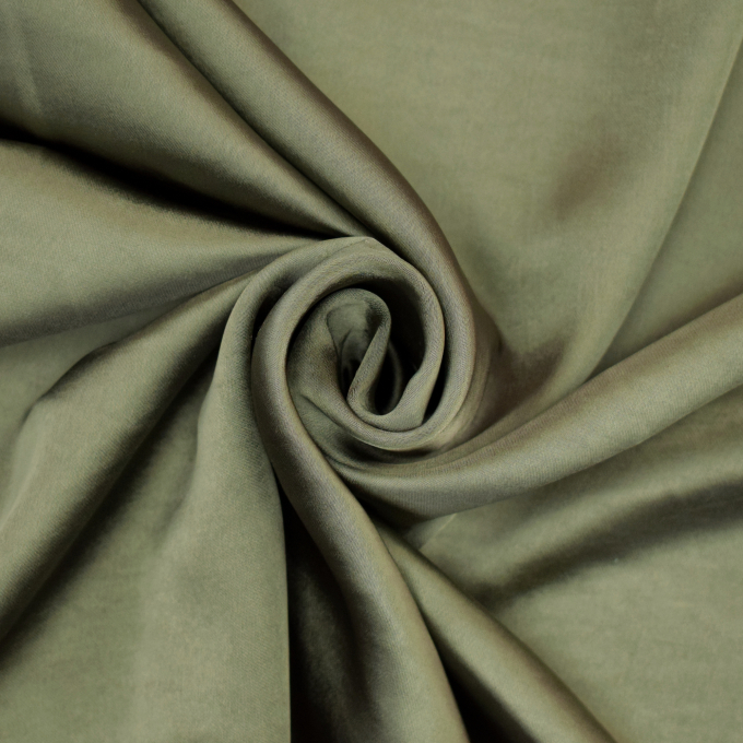 Tissu satin stretch, vert olive clair