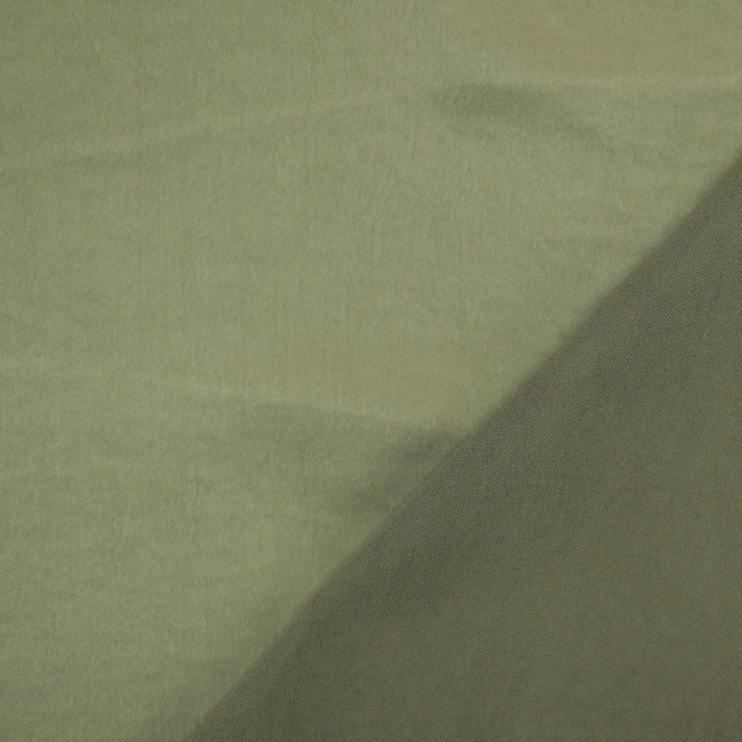 Tissu satin stretch, vert olive clair