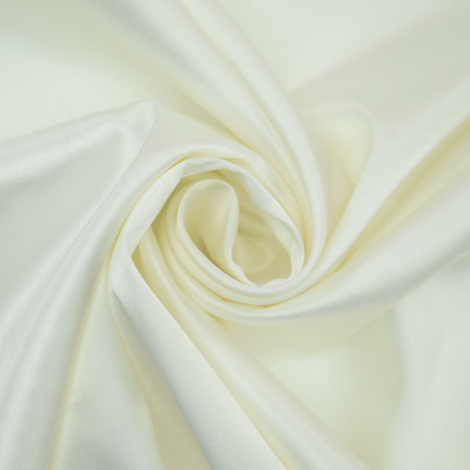 Tissu satin stretch, blanc cassé