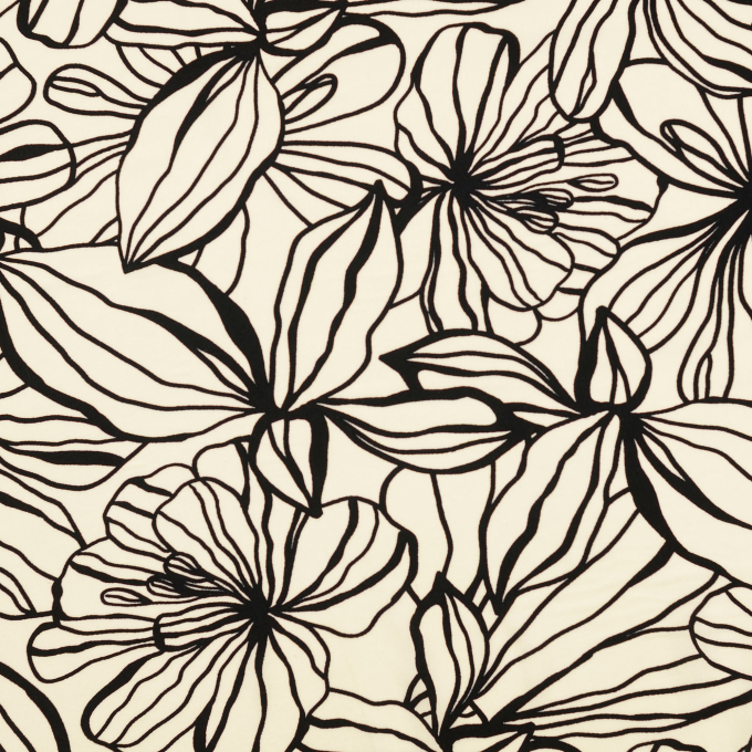 Viscose poplin flowers, vanilla