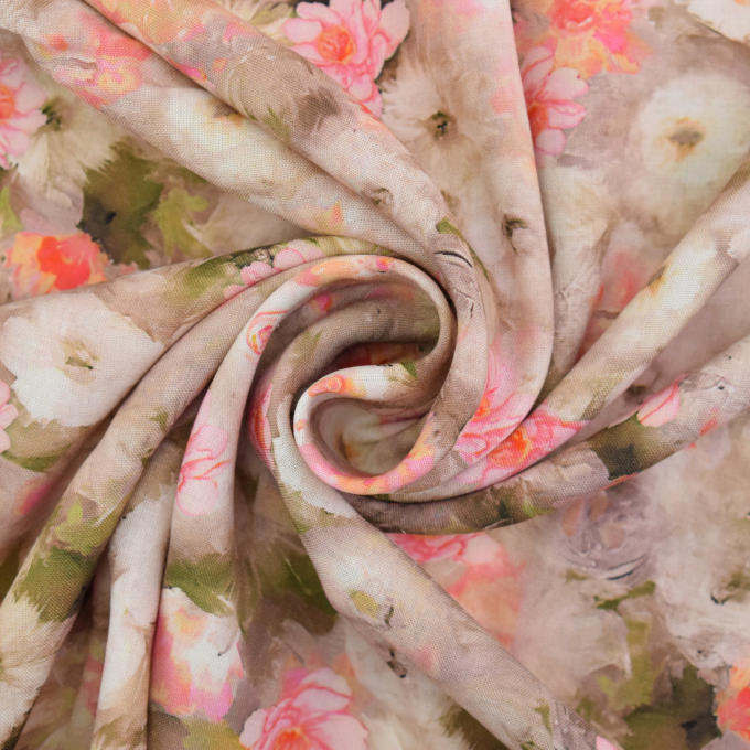 Viscose poplin wonderful flowers, rosé