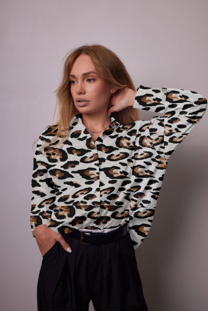 Viscose satijn luipaard, gebroken wit