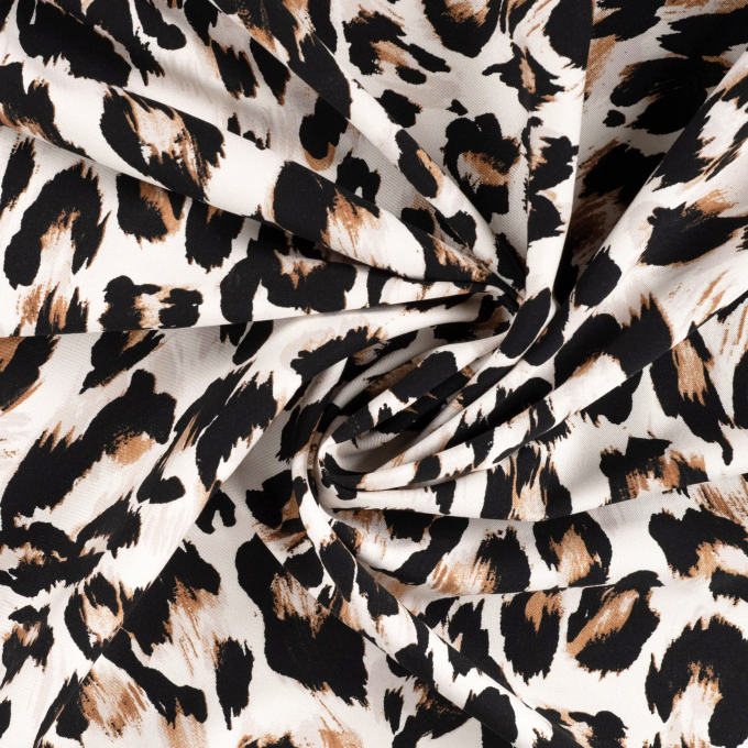 Viscose Stretch leo, gebroken wit