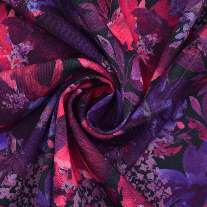 Viscose stretch twill Flowers, navy blue