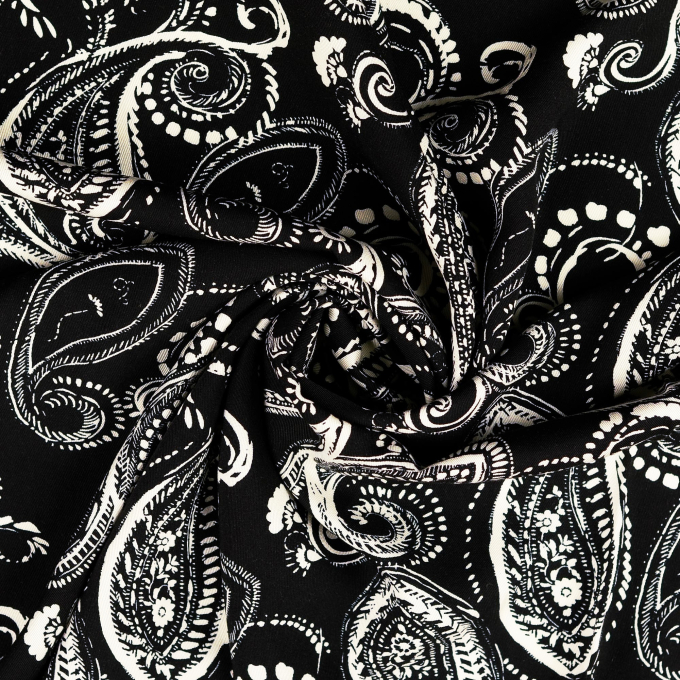 Tissu viscose sergé twill motif cachemire Paisley, noir