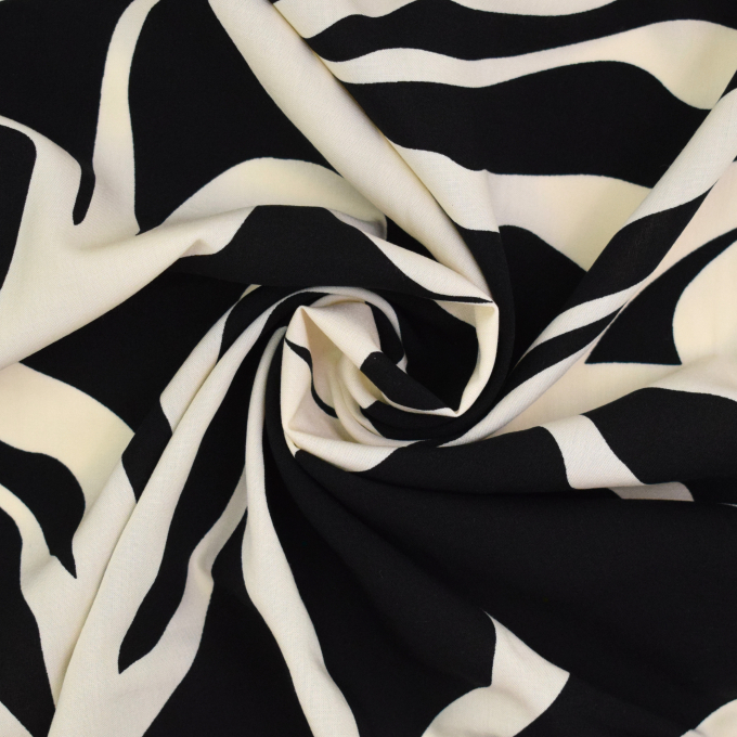 Viskosestoff Leaf Dream, schwarz