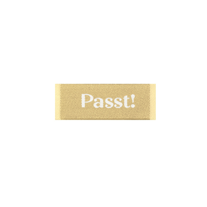 Étiquette vêtement Passt!, beige