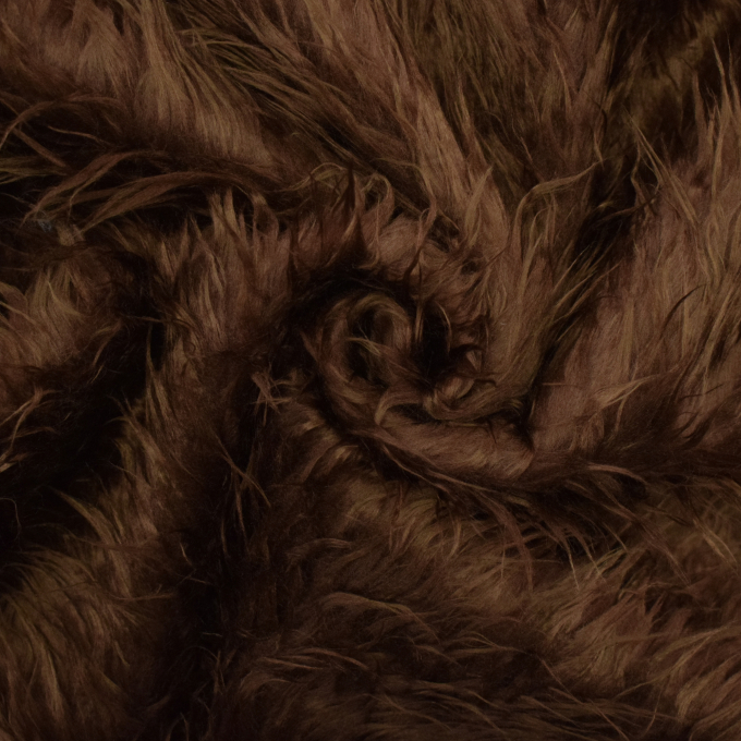 Tissu fausse fourrure à longs poils hirsutes, marron foncé