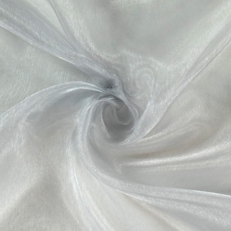 Sample: Organza silver | Fabrics Hemmers