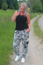 E-Book drei eM's Damesbroek Budoni, duits