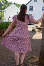 E-Book Einfach anziehend Damenkleid Ein zarter Flügelschlag