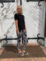 Patron pantalon de jogging femme pdf Calma Erbsünde, en allemand
