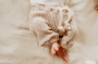 Patron pantalon bébé pdf Chili Vanilli Fino & Stitch, en allemand