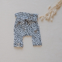Patron pantalon paperbag bébé pdf Mila Fino & Stitch, en allemand
