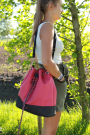 E-Book Frau Schnitte Bucket Bag Laetizia, german
