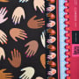 Sweatshirtstof Albstoffe Hamburger Liebe Queens United High Five, donkerbruin